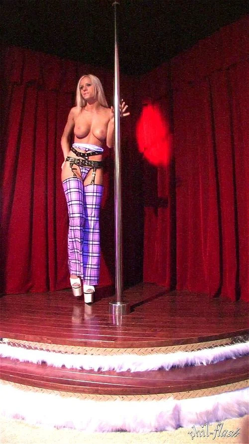 solo, striptease, thong, pole dance