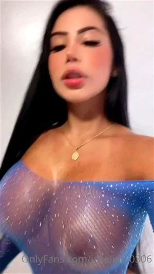 Latina thumbnail