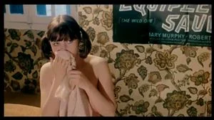 Le sexe qui parle (1975)