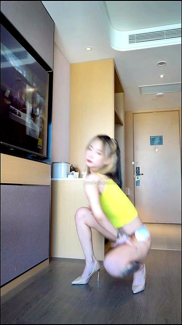 chinese girl dance