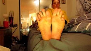 Bbw feet thumbnail