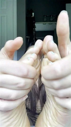 Feet thumbnail