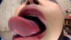 Lips and Spit thumbnail