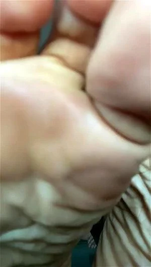 Toes thumbnail