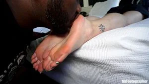 feet worship thumbnail