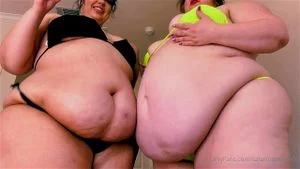 Two jiggly hogs fucked   thumbnail