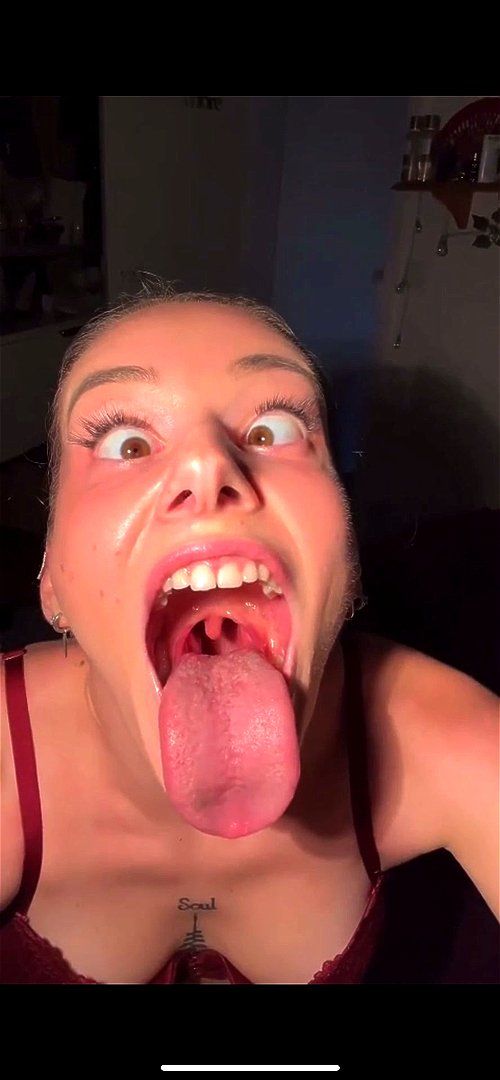 Big Mouth white bitch