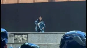 Watch from 0:02:23