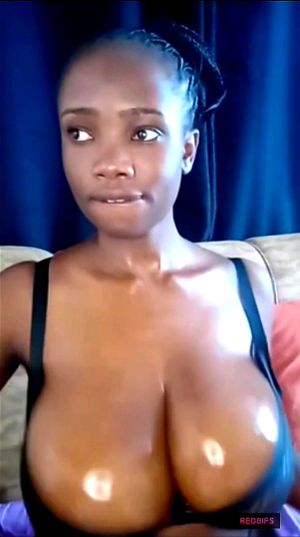 Ebony Huge Boobs thumbnail