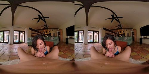 Насладитесь смелым опытом виртуальной реальности с SA Nippy Out VR, где вы познакомитесь со страстными и дерзкими взрослыми женщинами, готовыми к ярким и волнующим приключениям. Видео для взрослых — SpankBang