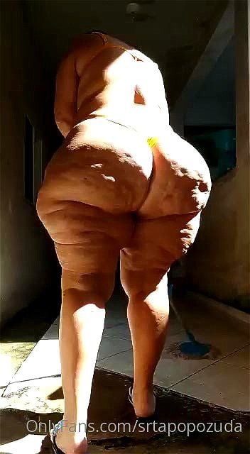 flabby granny fanny giant GILF ass from brazil