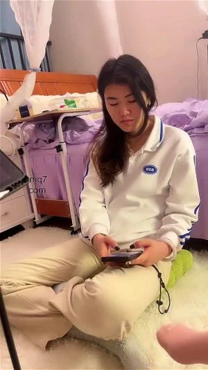 Watch from 0:03:33