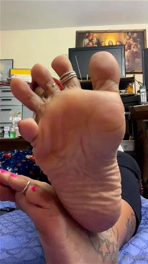 FeetILike thumbnail