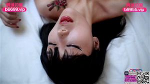 Watch from 0:33:19