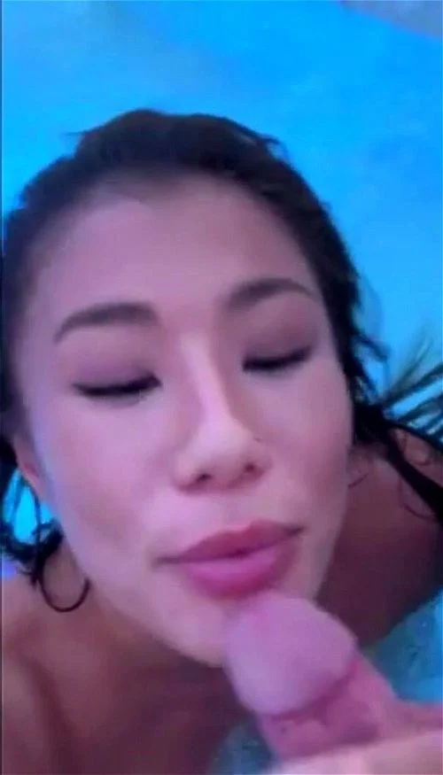 Asian Babe Gets Facial in a Private Pool