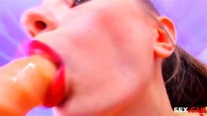 Webcam Girl Dildo Blowjob thumbnail