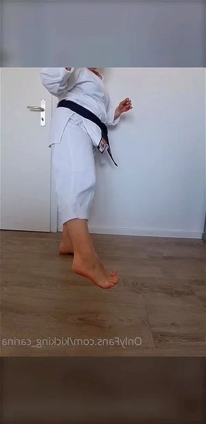 Watch from 0:01:51