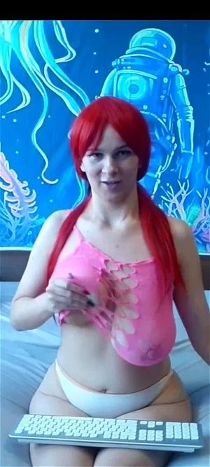 big tits thumbnail