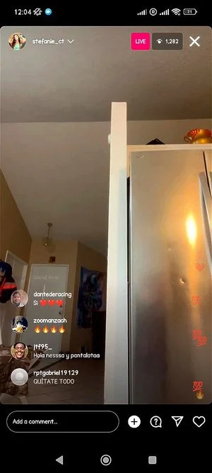 Instagram live thumbnail