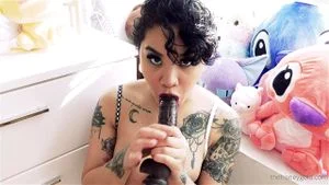 Dildo thumbnail