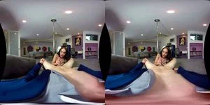 VR Latina thumbnail