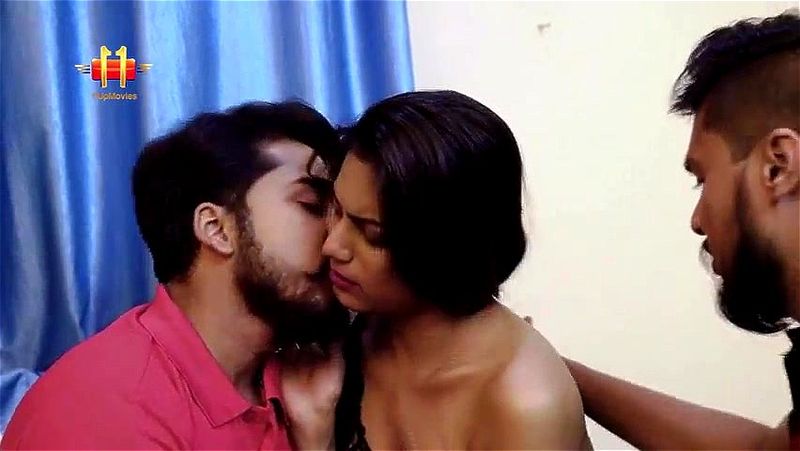 Indian Threesome Sex With Desi Aunty