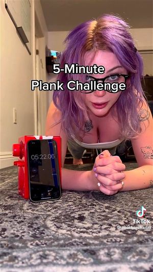 Watch from 0:05:23