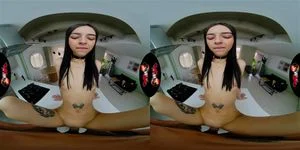 Latina VR thumbnail