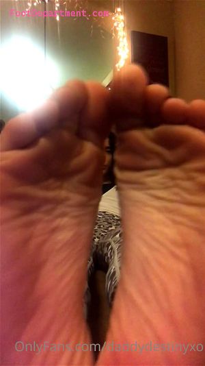 LIGHTSKIN SOLES thumbnail