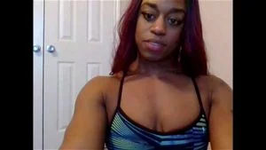 ebony muscle chick cam