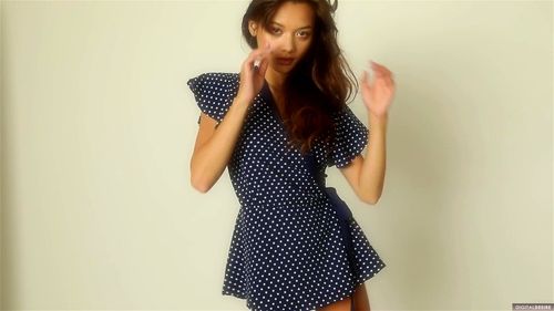 Alex De La Flor: Bongacams, Solo Masturbate & Asain Girl Porn