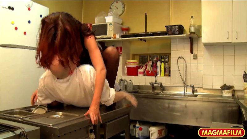 Hottie redhead gets arse fucked in the kitchen