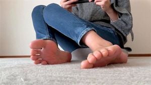 foot show thumbnail