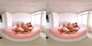 Vr/ thumbnail