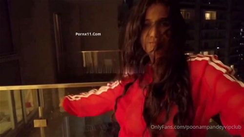 Poonam pandey: Big Tits, Big Ass & Asian Porn - SpankBang