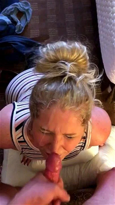 Blowjob amateur norwegian blonde milf. I meet her at Horer.eu Blowjob amateur norwegian blonde milf. I meet her at Horer.eu