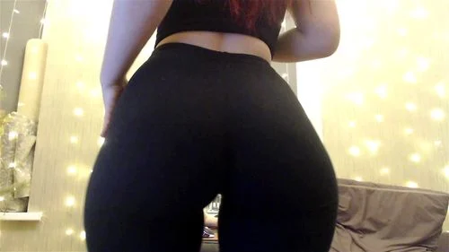 shinoa has a fat ass on cam