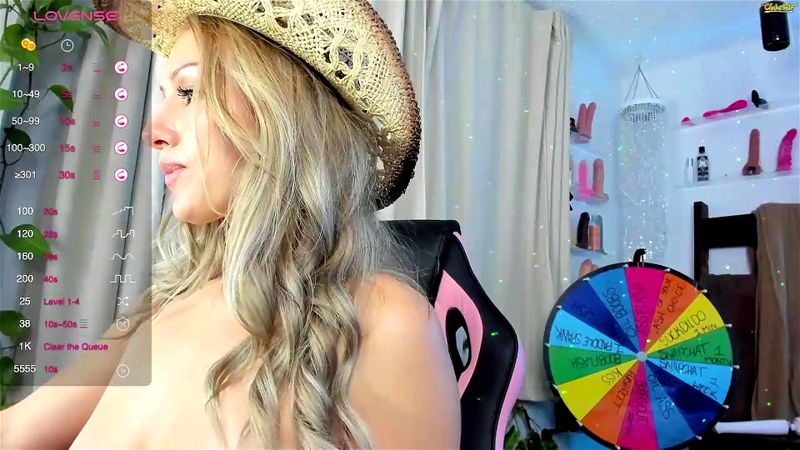 Busty beautiful blonde nude cam 002 Busty beautiful blonde nude cam 002