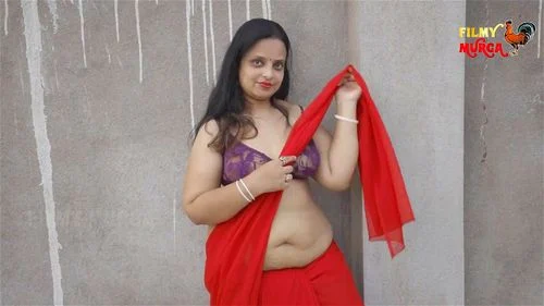 Red Saree Nude Aunty - Watch Leena Aunty saree seduction - Show, Aunty, Leena Porn - SpankBang