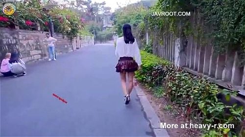 Chinese lady masturbate in public
