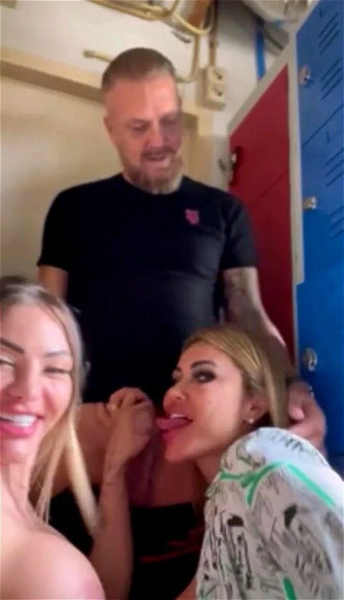 Home Threesome Blowjob Exposed