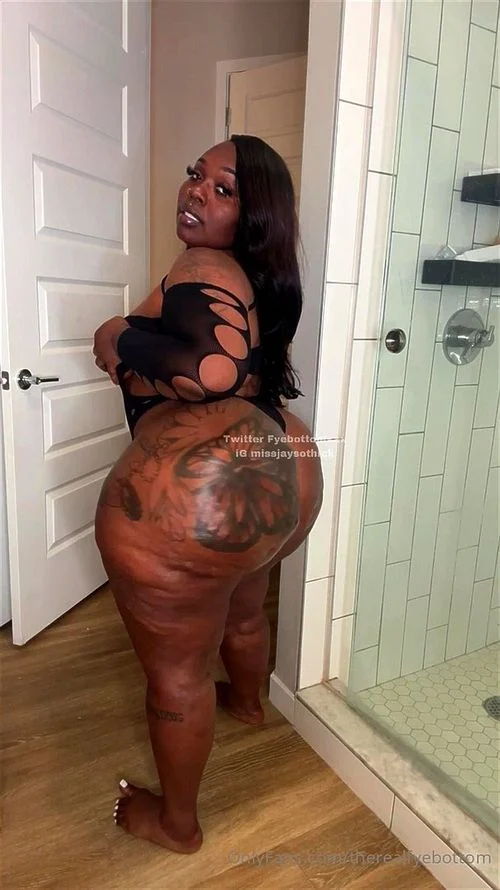 Ebony big ass bbw babe fyebottom