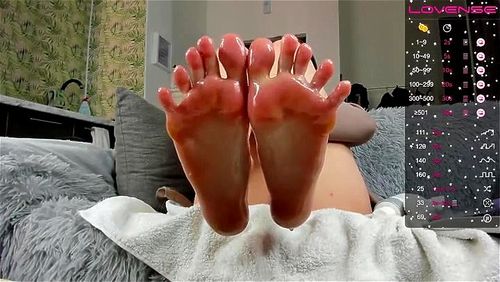 Sexy cam feet thumbnail