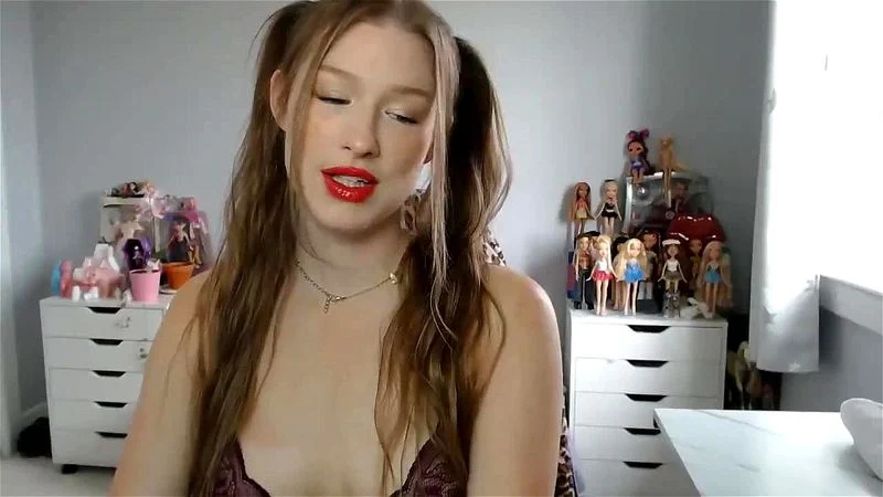 Pretty face brunette teen babe webcam fetish and teasing Pretty face brunette teen babe webcam fetish and teasing