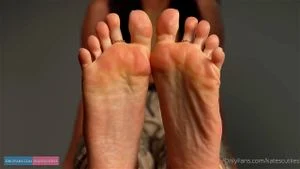 Feet thumbnail