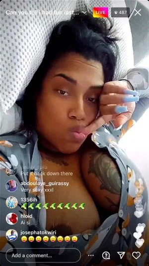 https://tbi.sb-cd.com/t/15165058/1/5/w:300/t1-enh/big-booth-latina-nip-slips.jpg