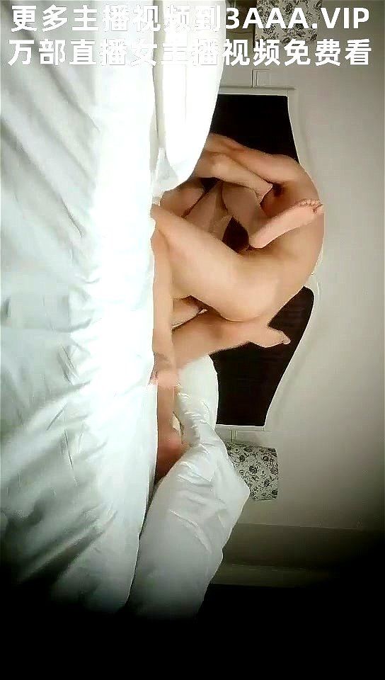 【小小寻花】约操骚熟女,带回房间操逼,进来就脱光开操,猛怼骚穴骑乘位 【小小寻花】约操骚熟女,带回房间操逼,进来就脱光开操,猛怼骚穴骑乘位