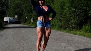 Mature Muscle Milf thumbnail