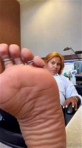 Latina cute footjob/soles  thumbnail