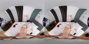 Eliz Benson thumbnail